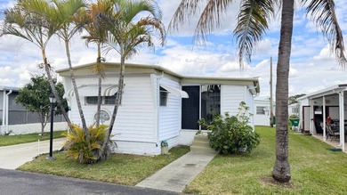 Beach Home For Sale in Hollywood, Florida