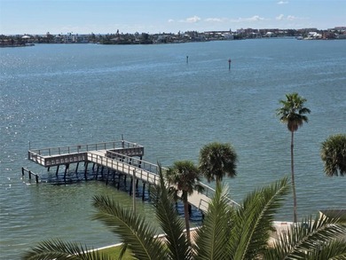 Beach Condo For Sale in St. Petersburg, Florida