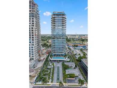 Beach Condo For Sale in West Palm Beach, Florida