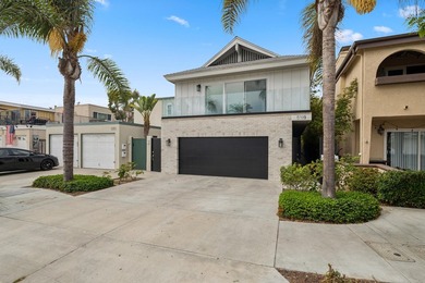 Beach Home For Sale in Newport Beach, California