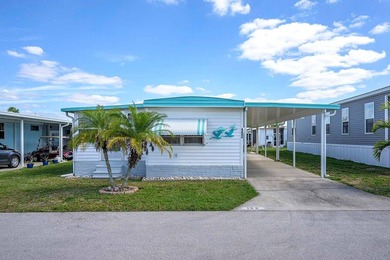 Beach Home For Sale in Fort Myers, Florida
