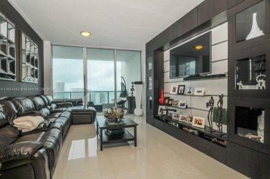 Beach Condo For Sale in Miami, Florida