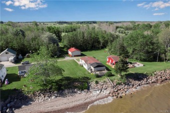 Beach Home Off Market in Lyndonville, New York