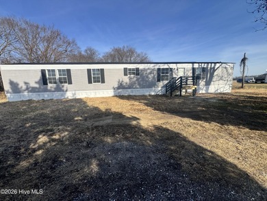 Beach Home For Sale in Hertford, North Carolina