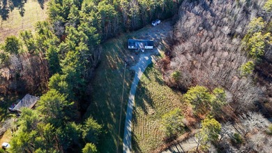 Beach Home For Sale in Edgecomb, Maine