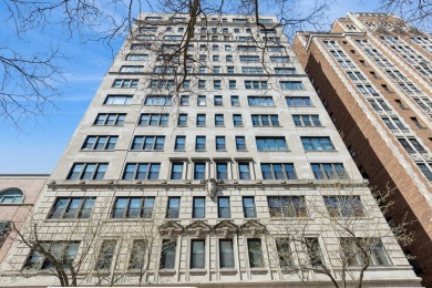Beach Home For Sale in Chicago, Illinois