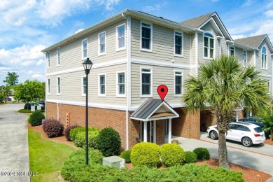 Beach Townhome/Townhouse For Sale in New Bern, North Carolina