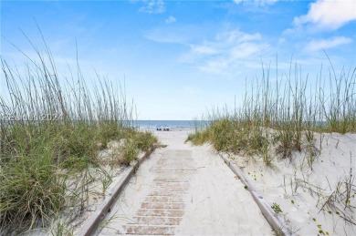 Beach Home For Sale in Hilton Head Island, South Carolina