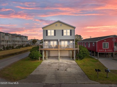 Beach Home For Sale in Carolina Beach, North Carolina