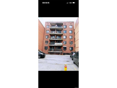 Beach Condo For Sale in Flushing, New York