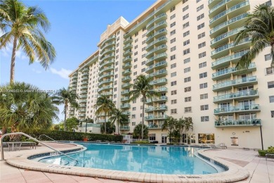 Beach Condo For Sale in Sunny Isles Beach, Florida