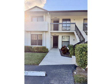 Beach Condo For Sale in Greenacres, Florida
