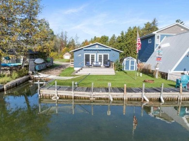 Beach Home For Sale in Alanson, Michigan