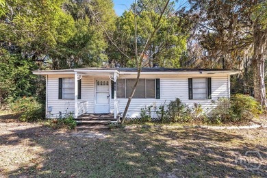 Beach Home For Sale in Midway, Georgia