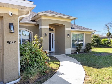 Beach Home For Sale in Englewood, Florida