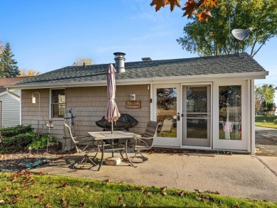 Beach Home For Sale in Sturgeon Bay, Wisconsin
