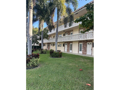 Beach Condo For Sale in Boca Raton, Florida