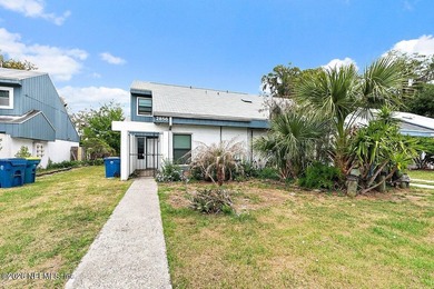 Beach Townhome/Townhouse For Sale in Jacksonville, Florida