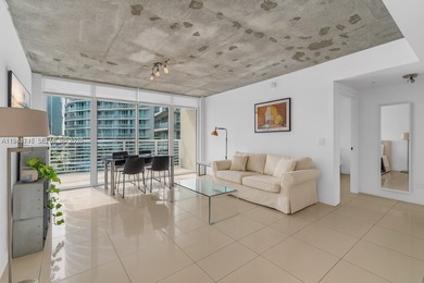 Beach Condo For Sale in Miami, Florida