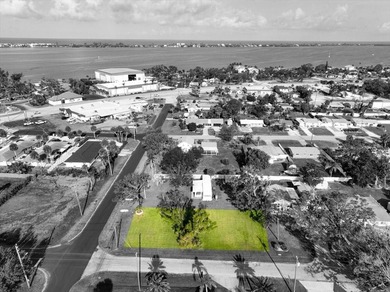 Beach Lot For Sale in Englewood, Florida