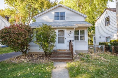 Beach Home Sale Pending in Rochester, New York