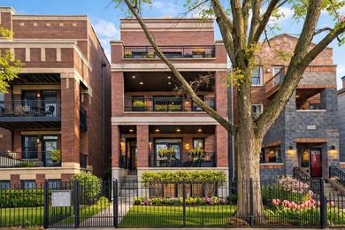 Beach Condo For Sale in Chicago, Illinois