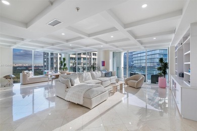 Beach Condo For Sale in Miami, Florida