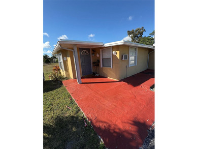 Beach Home For Sale in West Palm Beach, Florida