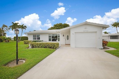 Beach Home For Sale in Boynton Beach, Florida