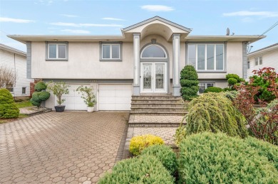 Beach Home Sale Pending in Oceanside, New York