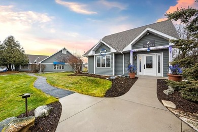 Beach Condo For Sale in Egg Harbor, Wisconsin