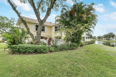 Beach Townhome/Townhouse For Sale in Lake Clarke Shores, Florida