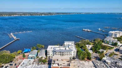 Beach Condo For Sale in Stuart, Florida