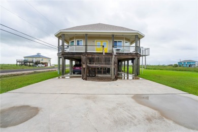 Beach Home For Sale in Rockport, Texas