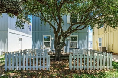 Beach Home For Sale in Rockport, Texas