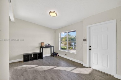 Beach Home For Sale in West Palm Beach, Florida