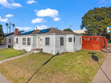 Beach Home For Sale in La Jolla, California