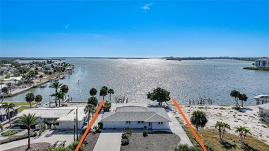 Beach Home For Sale in Englewood, Florida