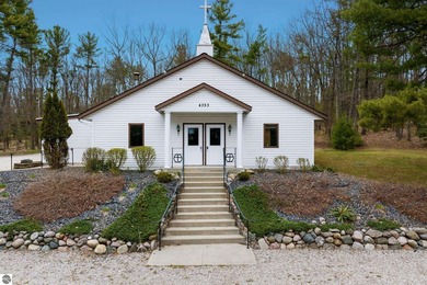Beach Home For Sale in Traverse City, Michigan