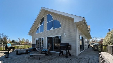 Beach Home For Sale in Au Gres, Michigan