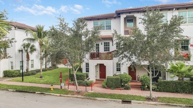 Beach Townhome/Townhouse For Sale in Miramar, Florida