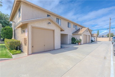 Beach Townhome/Townhouse For Sale in Westminster, California