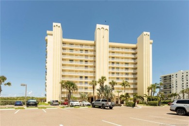 Beach Condo For Sale in Jensen Beach, Florida