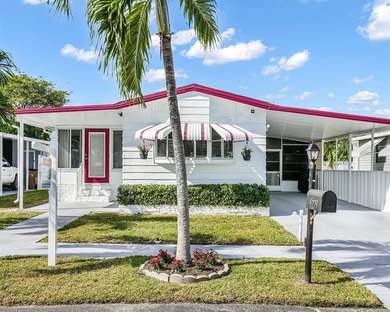 Beach Home For Sale in Deerfield Beach, Florida
