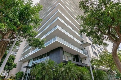 Beach Condo For Sale in Miami, Florida