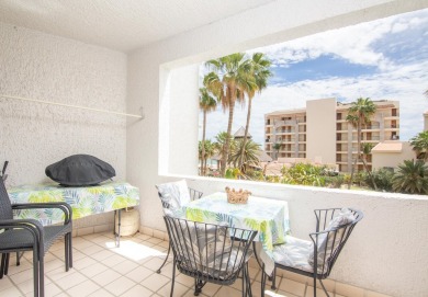 Beach Condo For Sale in Costa Azul Beach, 