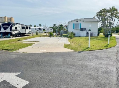 Beach Lot For Sale in Fort Myers, Florida