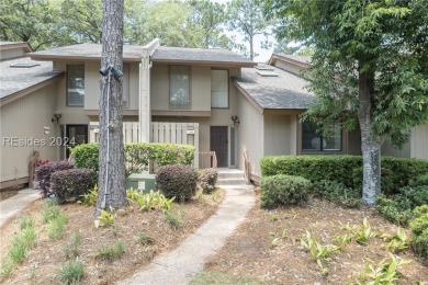 Beach Home For Sale in Hilton Head Island, South Carolina