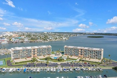 Beach Condo For Sale in Treasure Island, Florida
