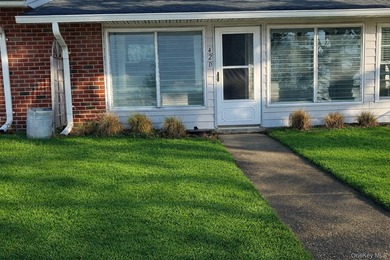 Beach Condo For Sale in Ridge, New York